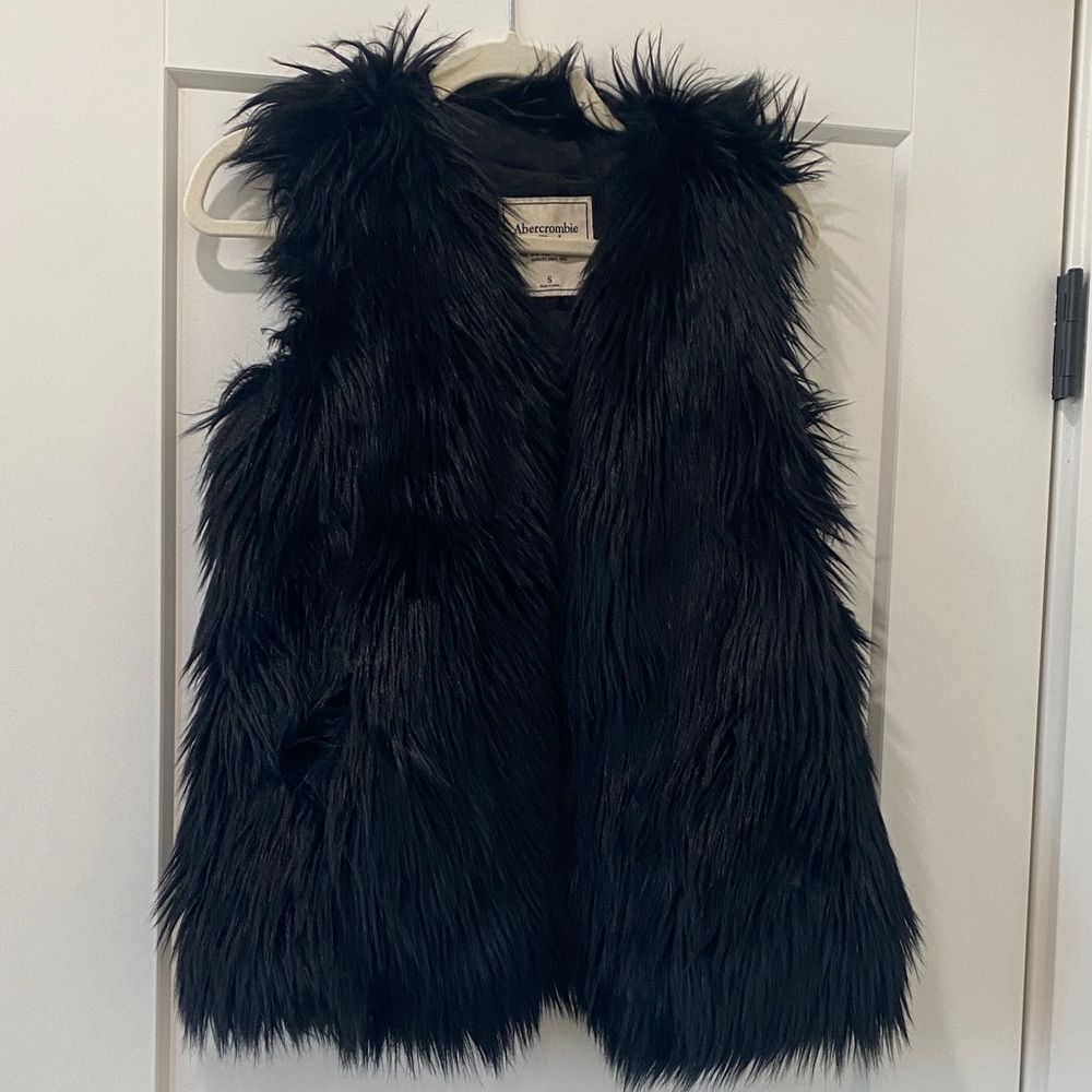 Abercrombie & Fitch Black Vest